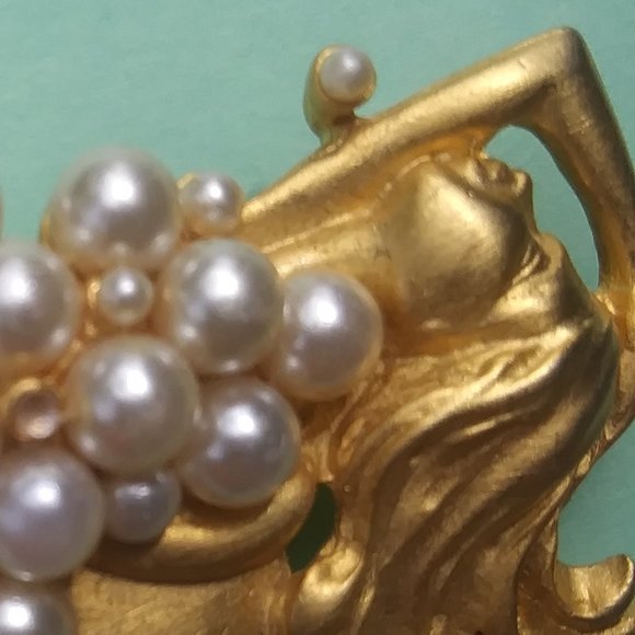 JJ Jonette Bathing Beauty Bubble Bath  Brooch Faux Pearls Bubbles Vintage - Picture 6 of 12